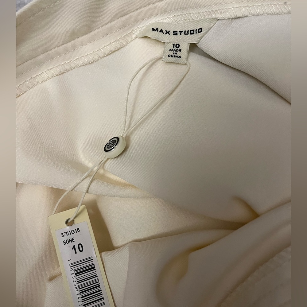 Max Studio Cream Tie-Waist Wrap Skirt. Size 10.NWT - Picture 7 of 9